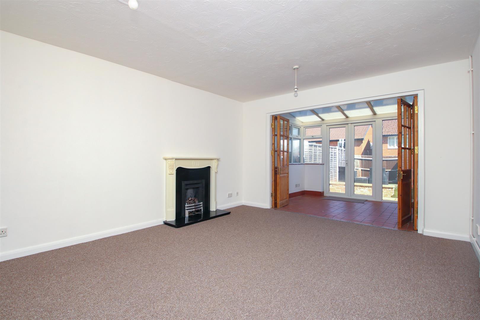 Burgess Gardens, Newport Pagnell